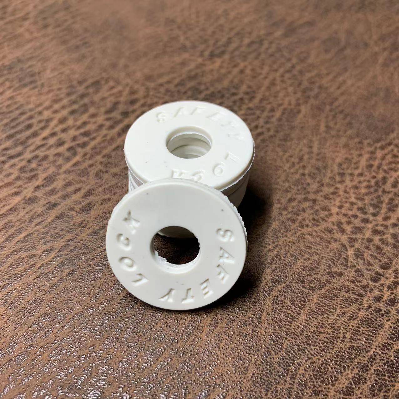 Non-button white (one)